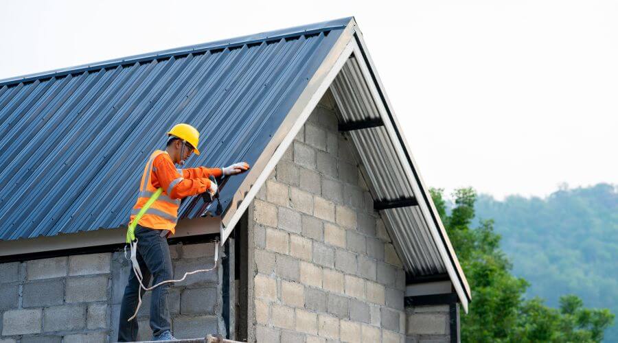 Professional metal roof installation in Tawas City, MI